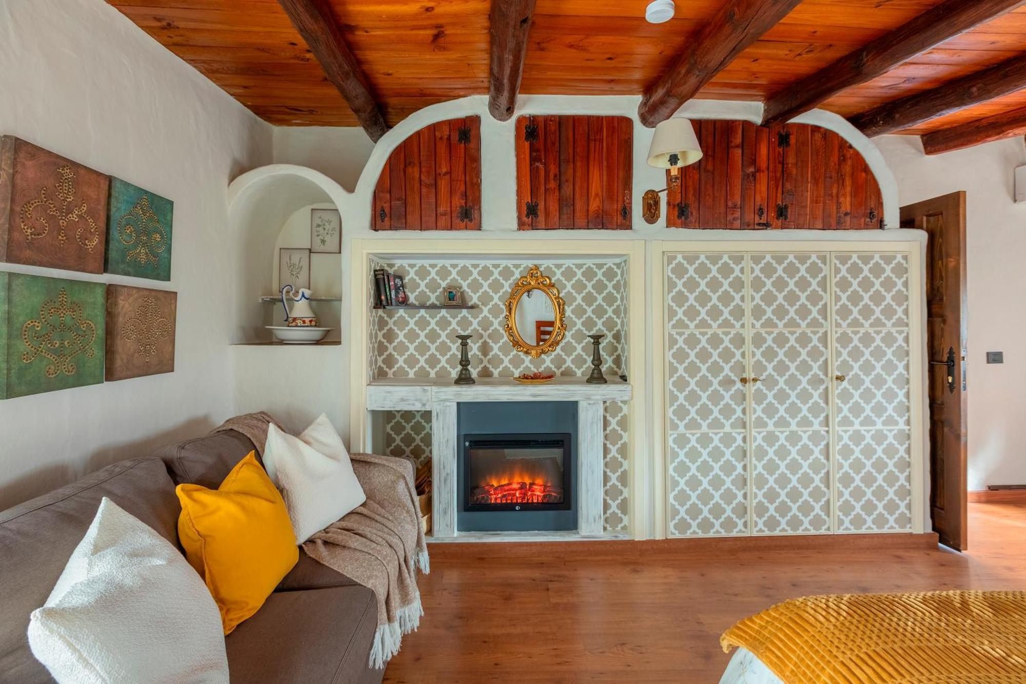 Las Casas De La Rueda - El Patio Santa Lucia Екстериор снимка